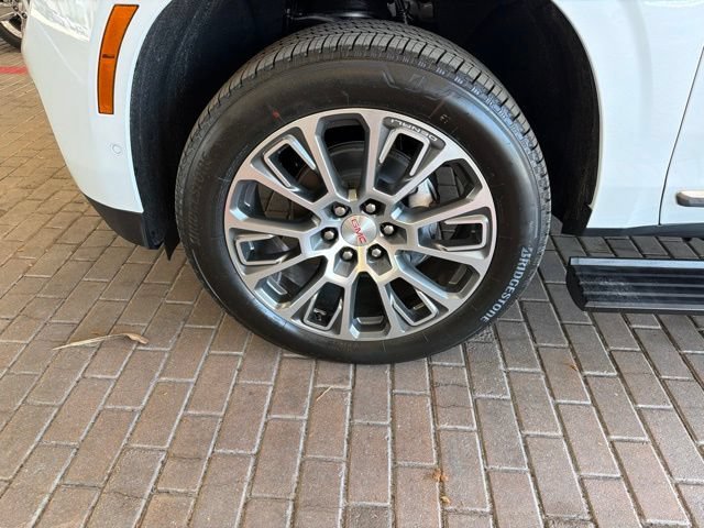 New 2026 Glacier White Tricoat GMC Denali image 11