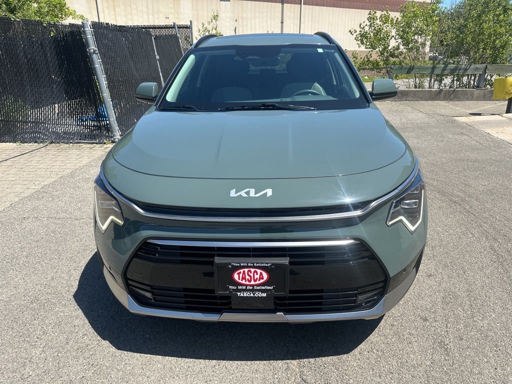 Used 2023 Green Kia SX Touring image 7