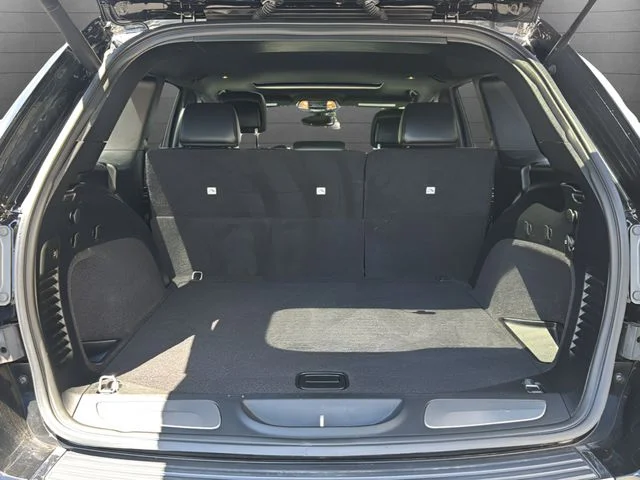 Used 2018 Black Jeep Limited image 20