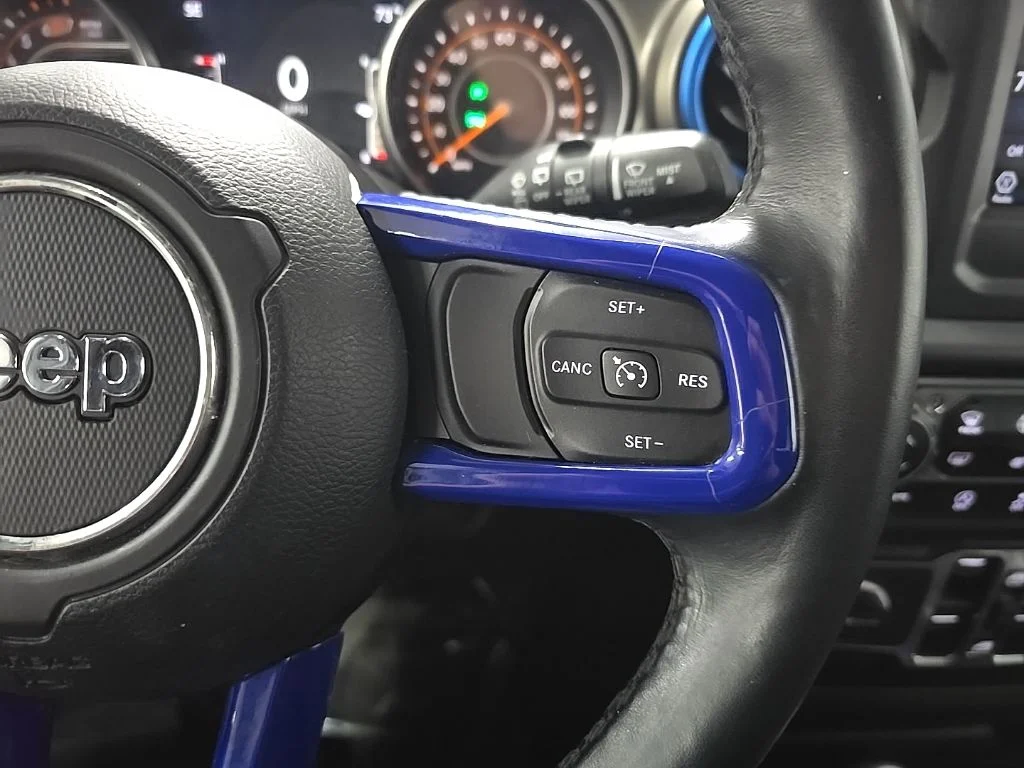 Used 2019 White Jeep Unlimited Sport S image 21
