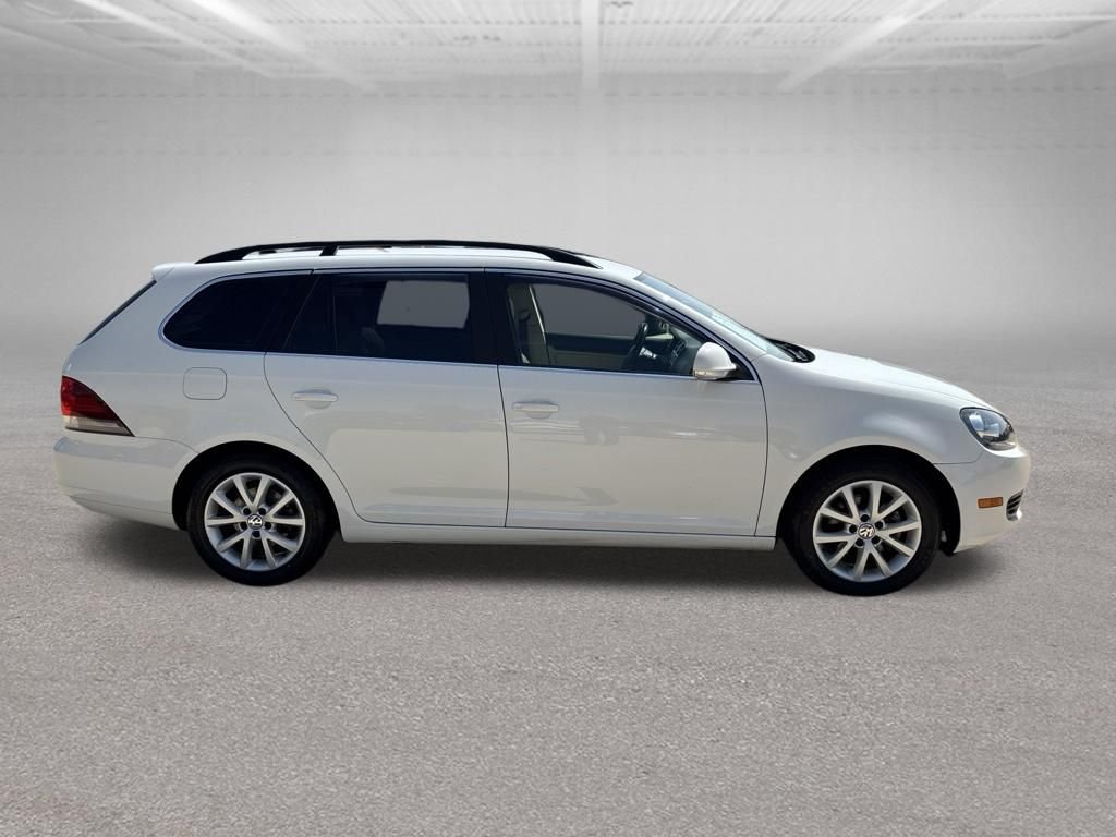 Used 2013 Candy White Volkswagen 2.5L SE image 6