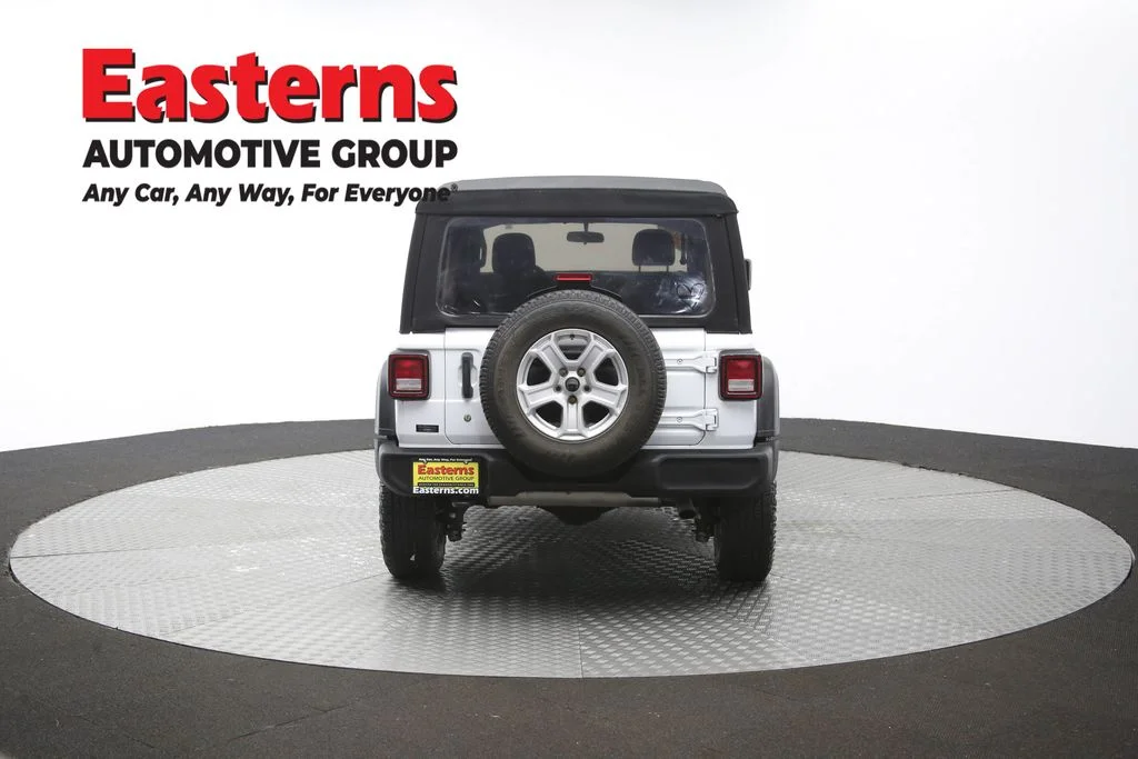 Used 2018 White Jeep Unlimited Sport S image 35