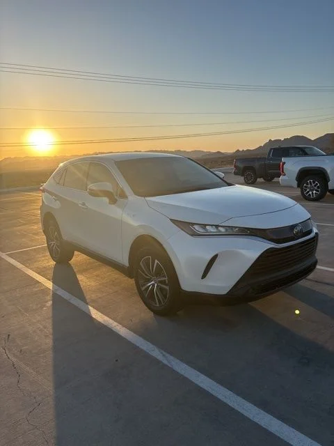 2021 Toyota Venza LE Hybrid AWD's photo