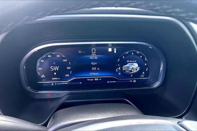 Used 2023 White Chevrolet LT image 22