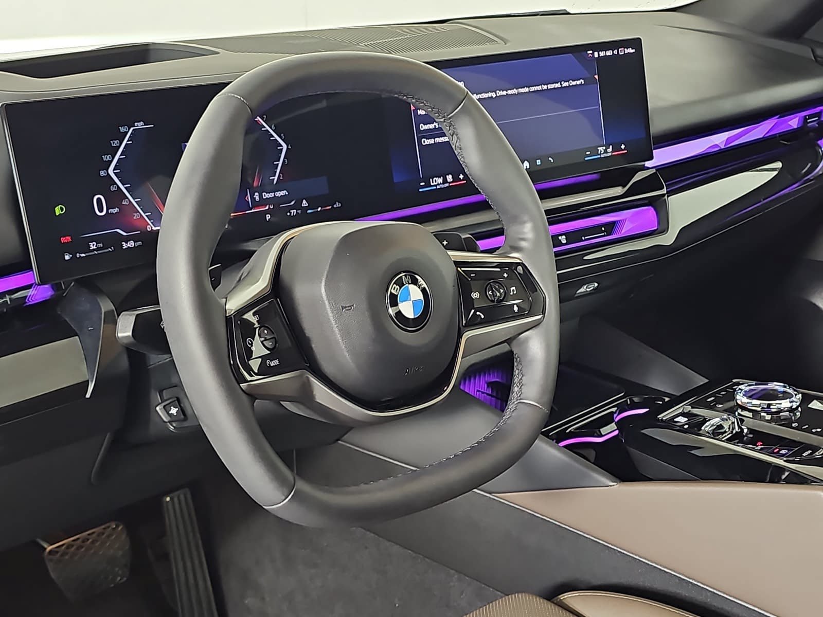 Used 2026 White BMW 540i xDrive image 16