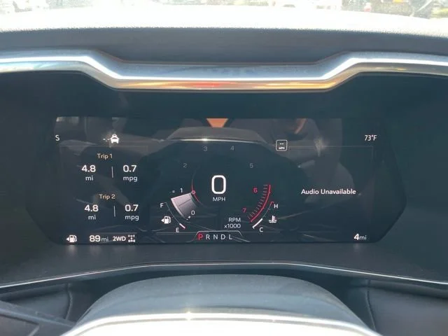 New 2026 Onyx Black GMC Elevation image 9