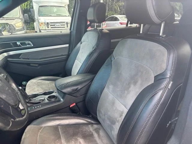 Certified Used 2017 Ingot Silver Metallic Ford XLT image 6