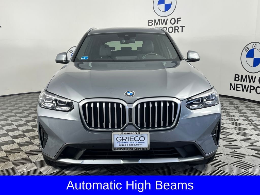 Used 2023 Gray BMW xDrive30i image 7