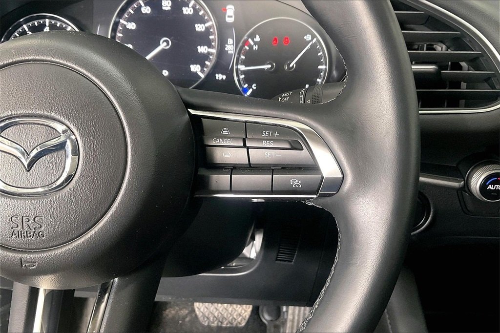 2025 MAZDA MAZDA3 - Image 18