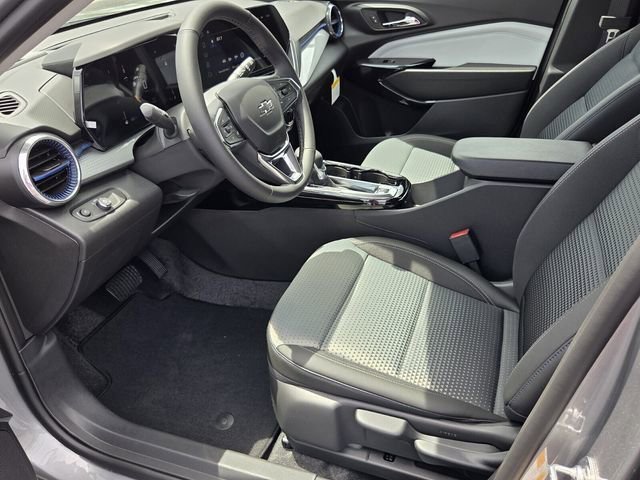 2026 Chevrolet Trax LT - Photo 6