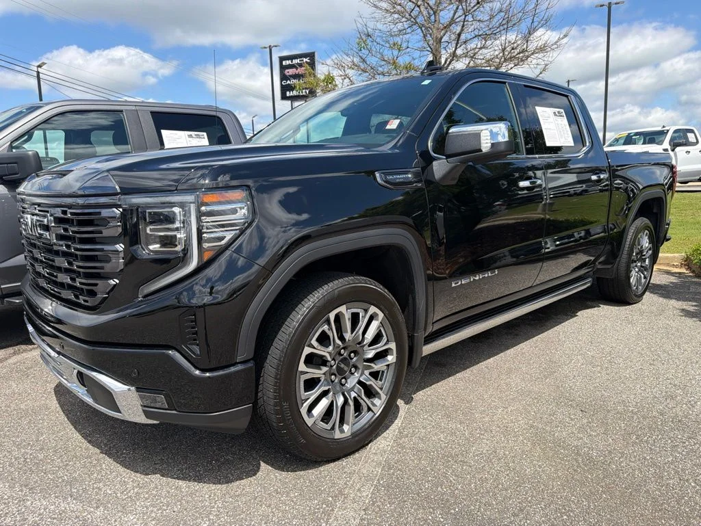 2024 GMC Sierra 4WD Crew Cab Short Box Denali Ultimate's photo