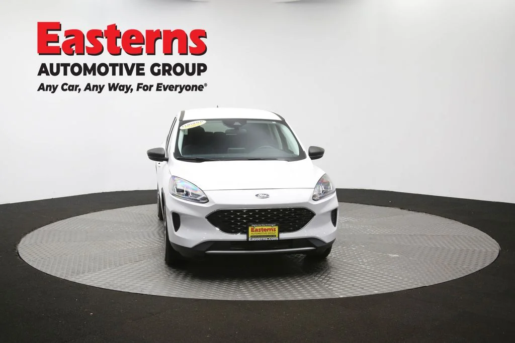 Used 2022 White Ford SE image 51