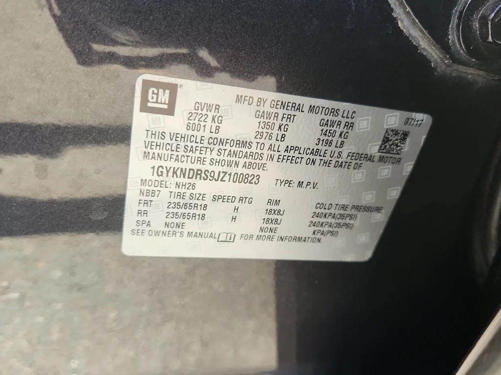 Used 2018 Gray Cadillac Luxury image 19