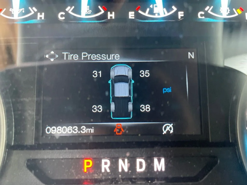 Used 2019 Ingot Silver Ford XLT image 13