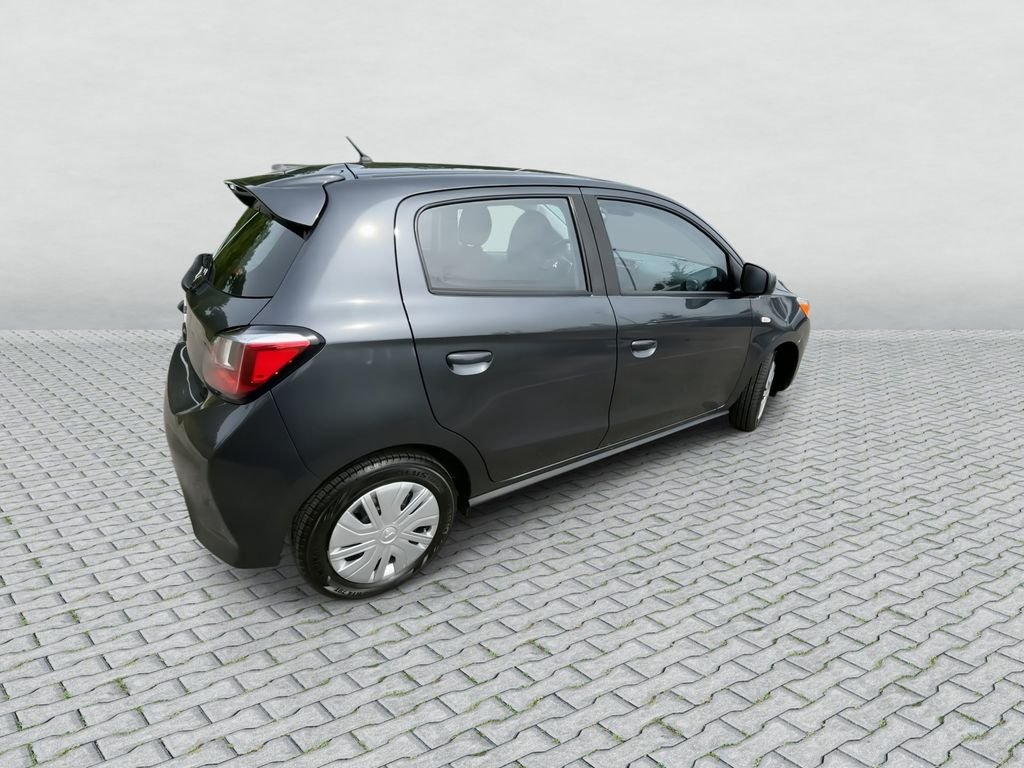 Used 2024  Mitsubishi  image 8
