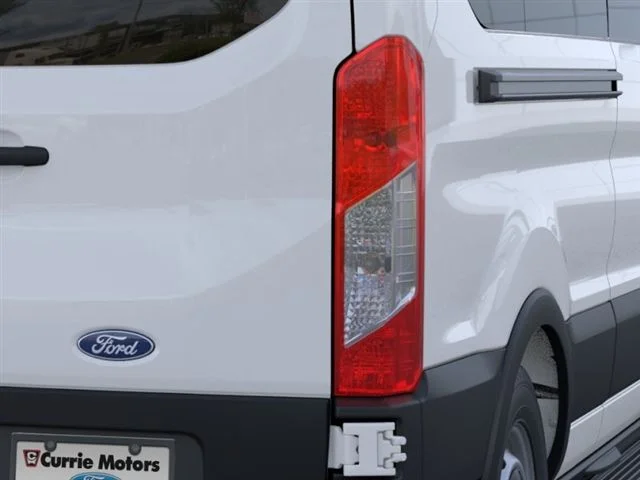 New 2026 Oxford White Ford XL image 21