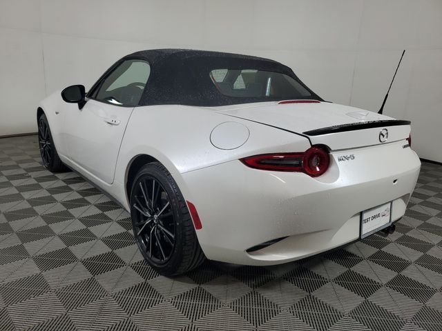 New 2026 Snowflake White Pearl Mazda Grand Touring image 6
