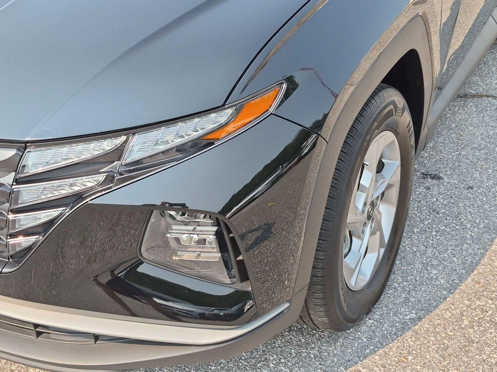 Used 2024 Black Pearl Hyundai SEL image 9