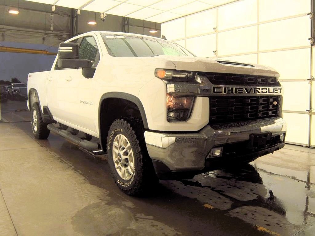 2020 Chevrolet Silverado HD LT 4WD Crew Cab Long Box's photo