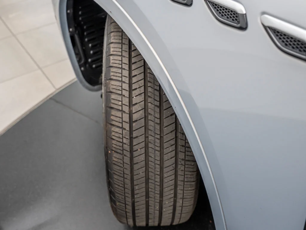 Used 2024 Bianco Astro Metallic Maserati Modena image 51