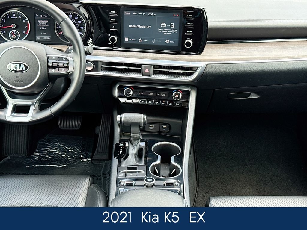Used 2021 Black Kia EX image 29