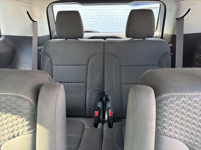 Used 2019 Dark Sky Metallic GMC SLE image 15