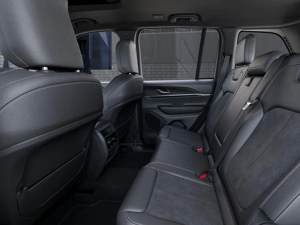 Used 2026 Baltic Gray Metallic Clearcoat Jeep Laredo image 25