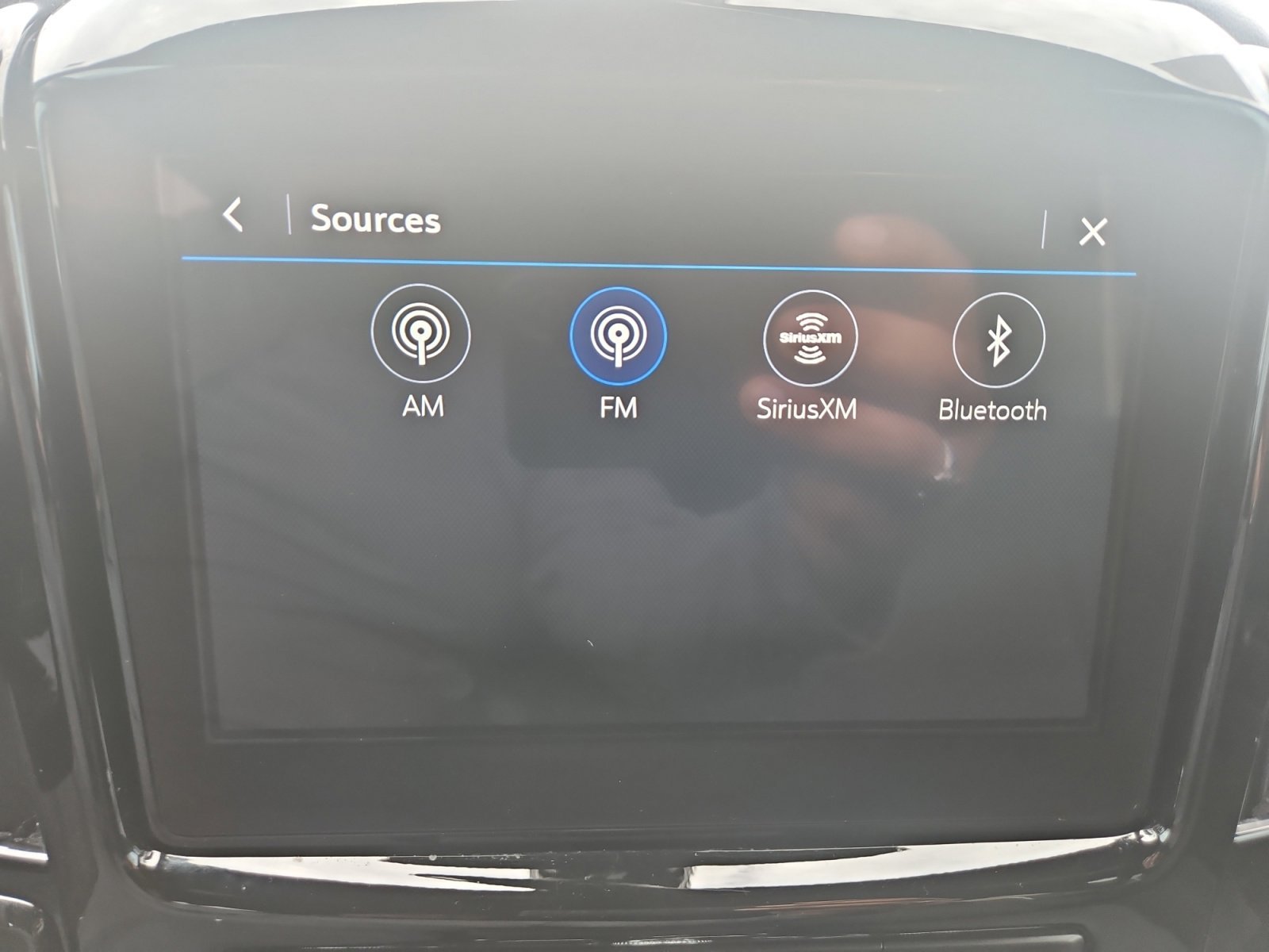 Used 2023 Summit White Chevrolet LT Cloth image 13