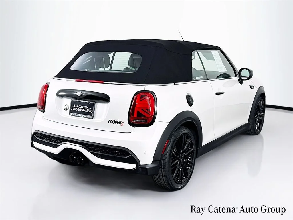 Certified Used 2024 White Metallic MINI  image 7
