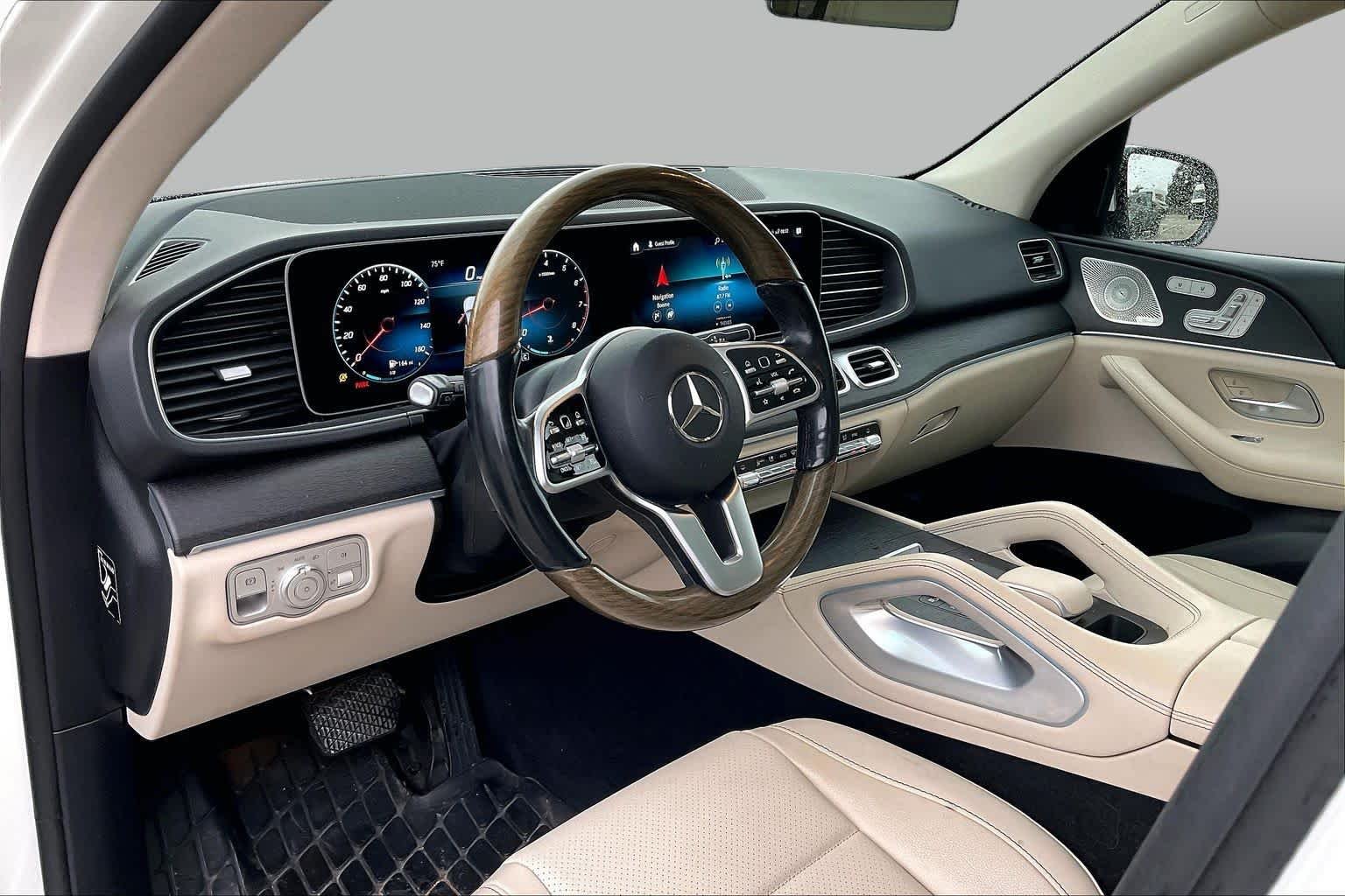 Certified Used 2022 MANUFAKTUR Diamond White Bright Mercedes-Benz GLE 350 image 16