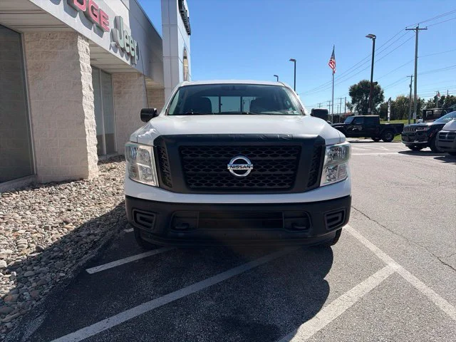 2017 Nissan Titan