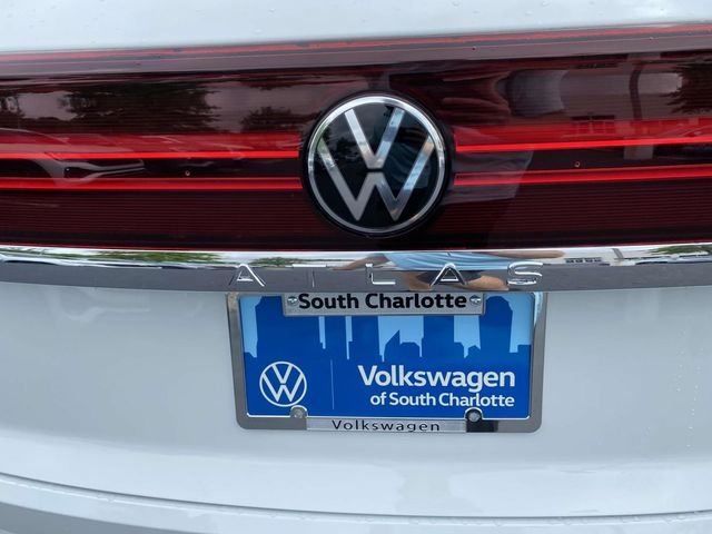 2025 Volkswagen Atlas Cross Sport SE w/Tech - Photo 8