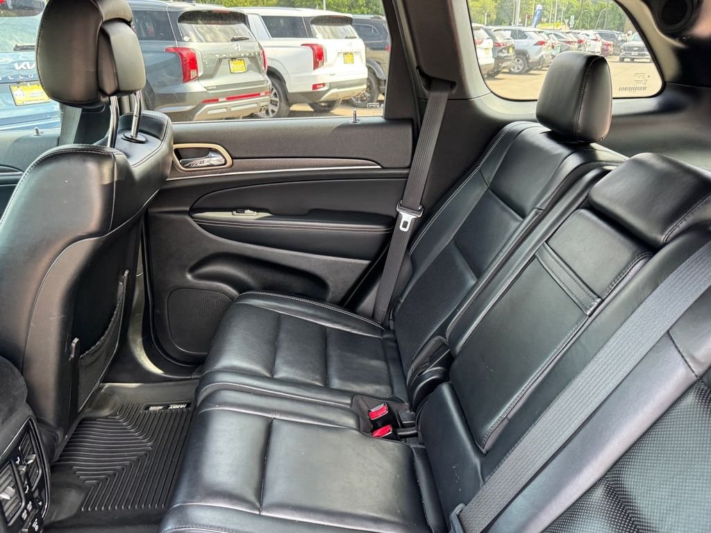 Used 2015 Blue Jeep Limited image 8