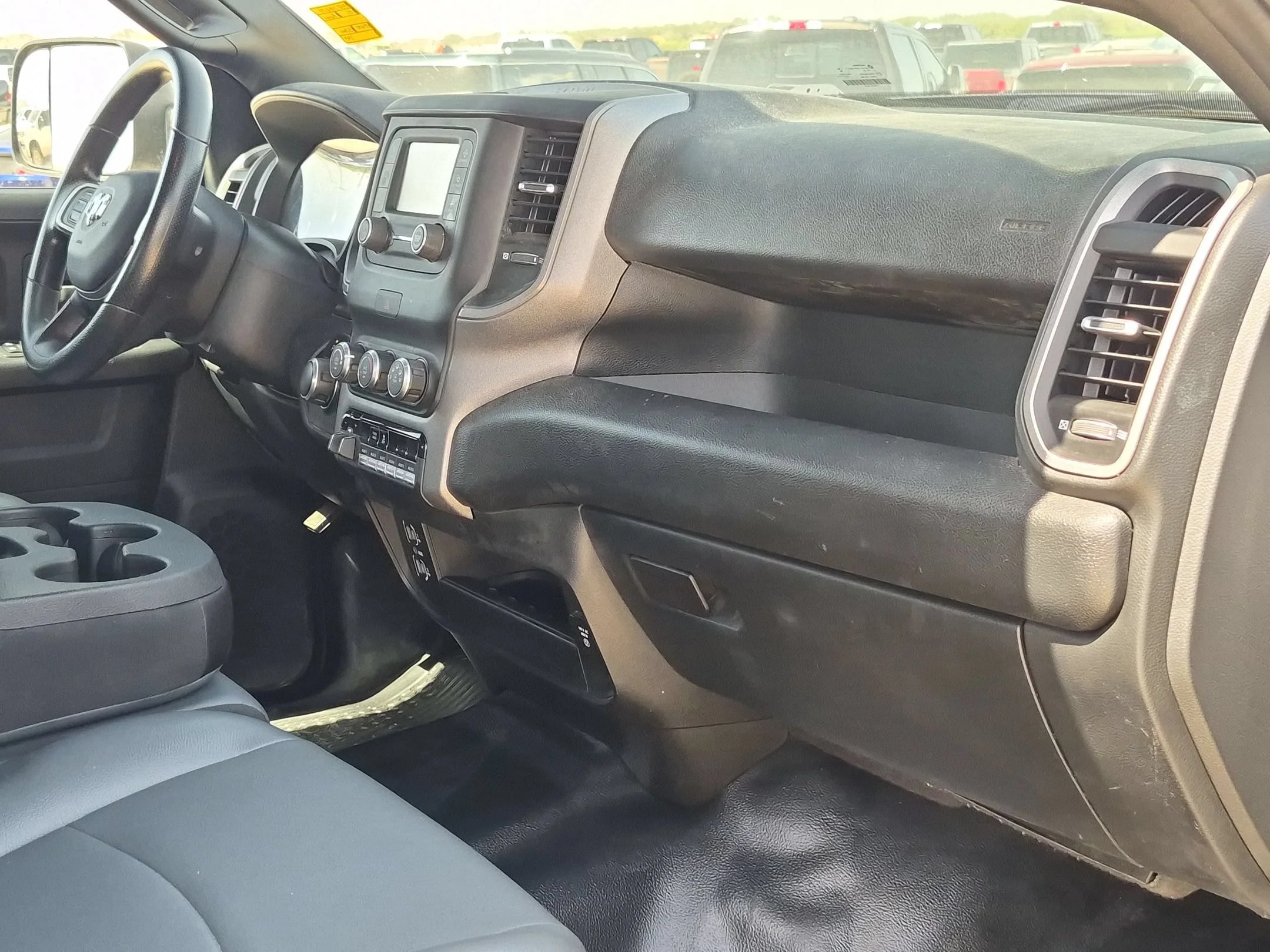 Used 2021 Silver Ram Tradesman image 27