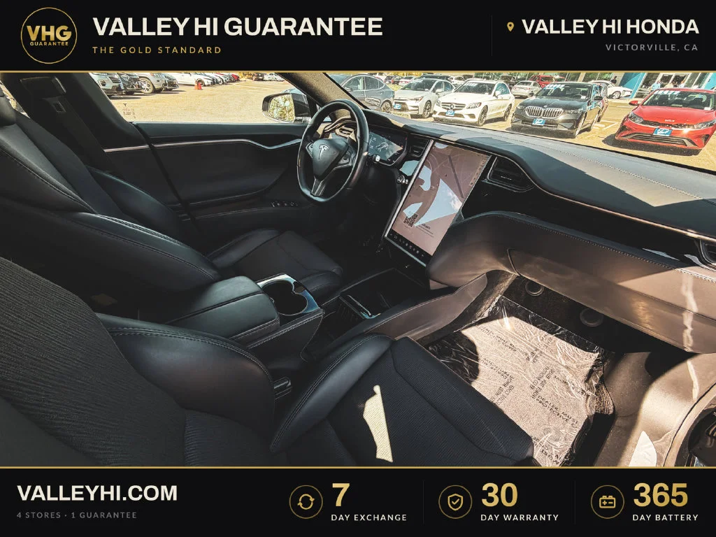 Used 2018  Tesla  image 18