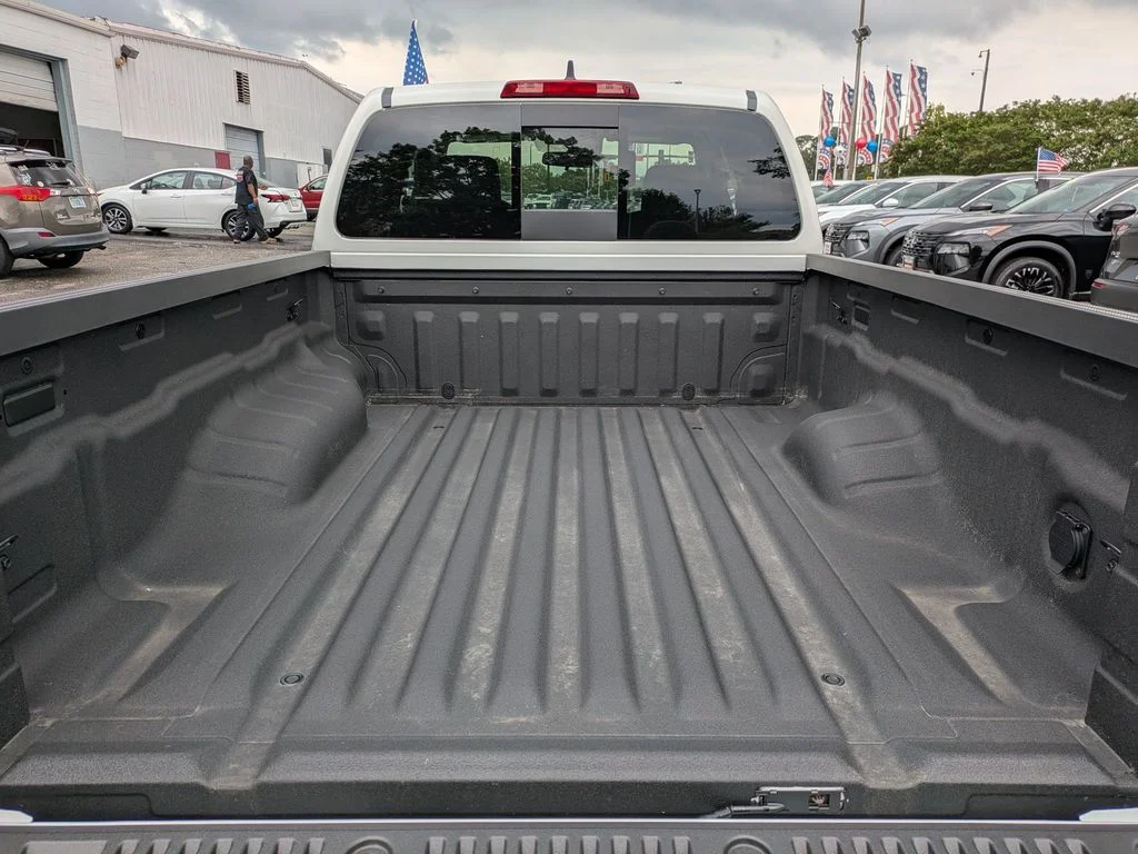 2026 Nissan Frontier S - Photo 13