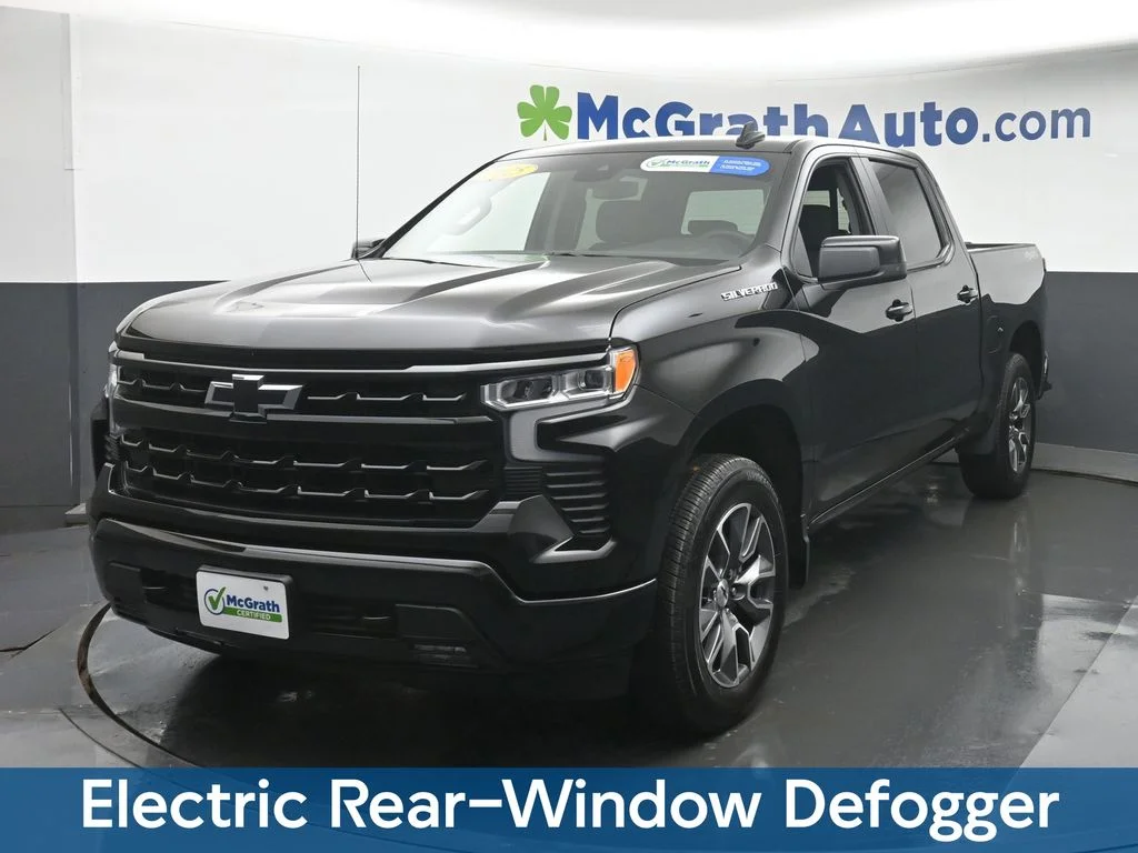Used 2025 Black Chevrolet RST image 20
