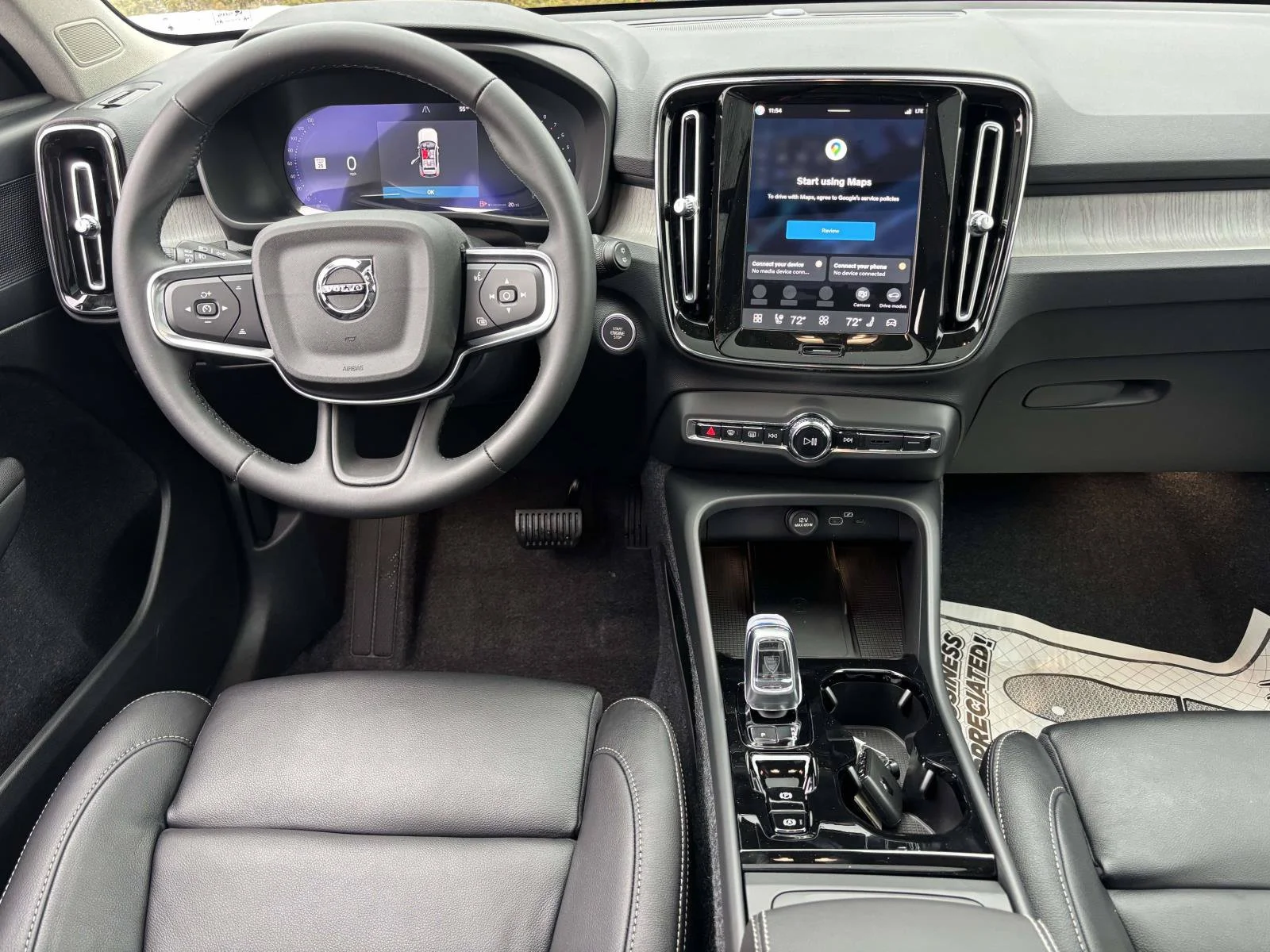 Used 2026 Gray Volvo  image 28