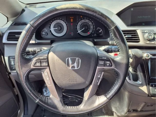 Used 2015  Honda Touring Elite image 14