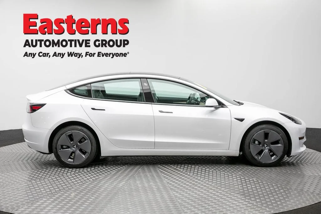 Used 2023 White Tesla Base image 4