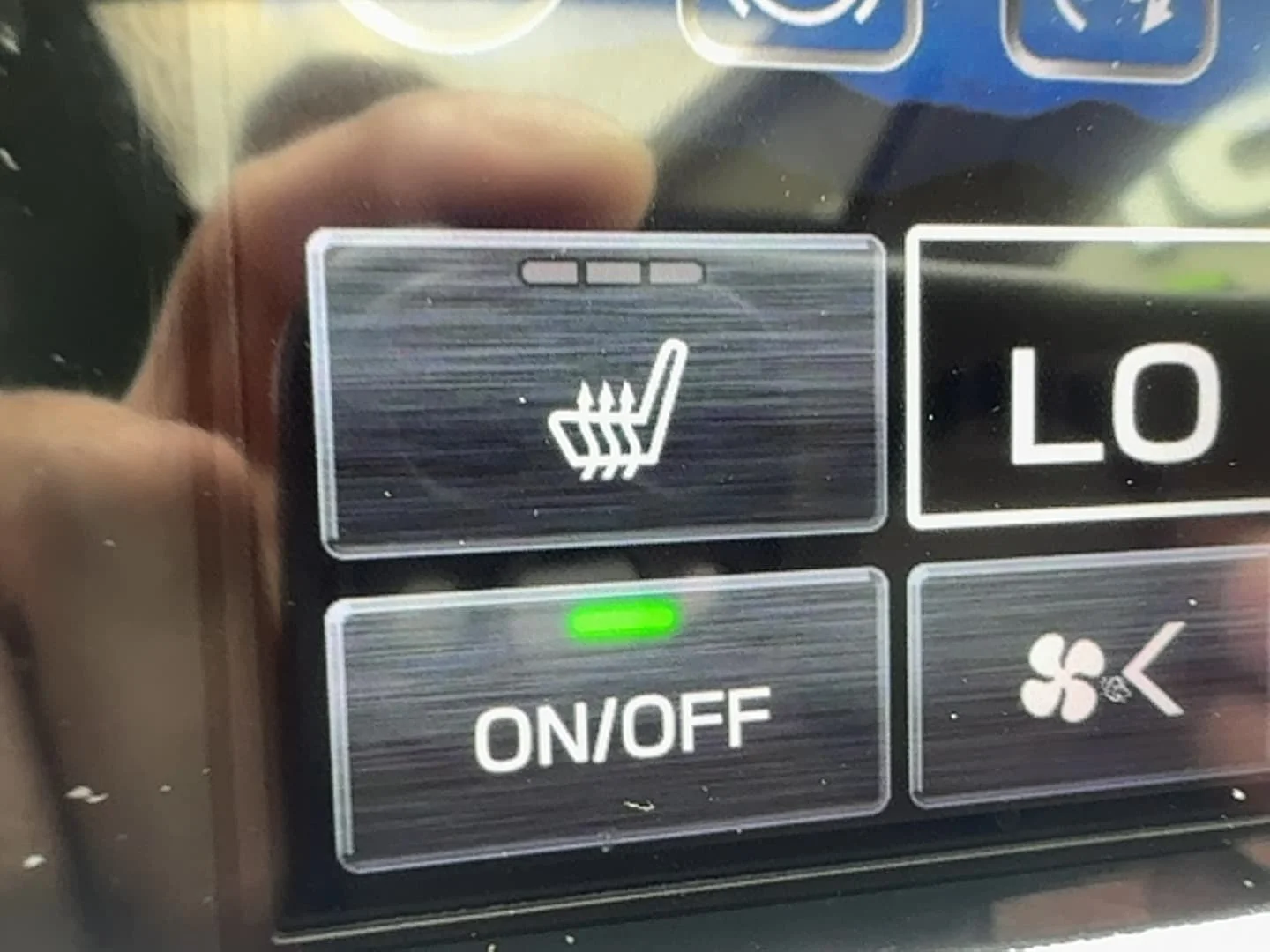 Used 2024 Magnetite Gray Metallic Subaru Onyx Edition image 24