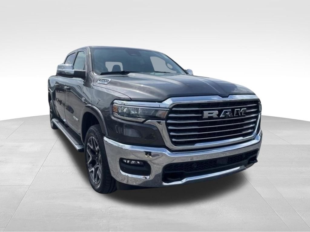 New 2026 Granite Crystal Metallic Clear-Coat Exterior Paint RAM Laramie image 7