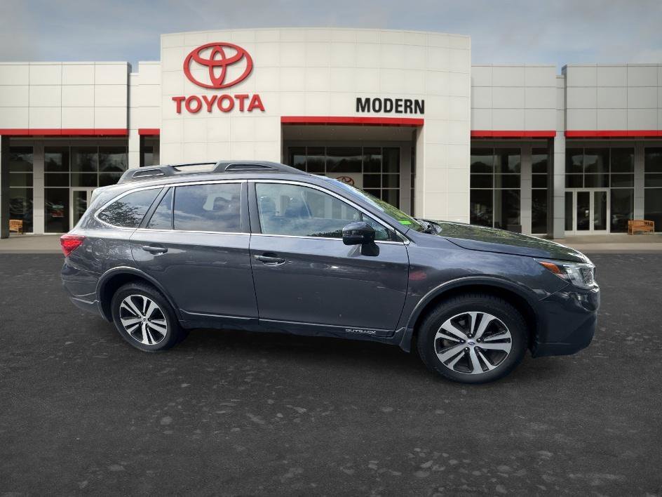 Used 2019 Magnetite Gray Metallic Subaru Limited image 11