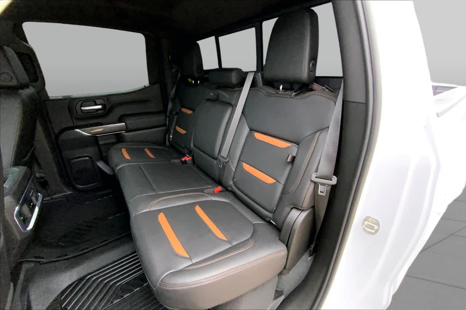 Used 2021 Summit White GMC AT4 image 39