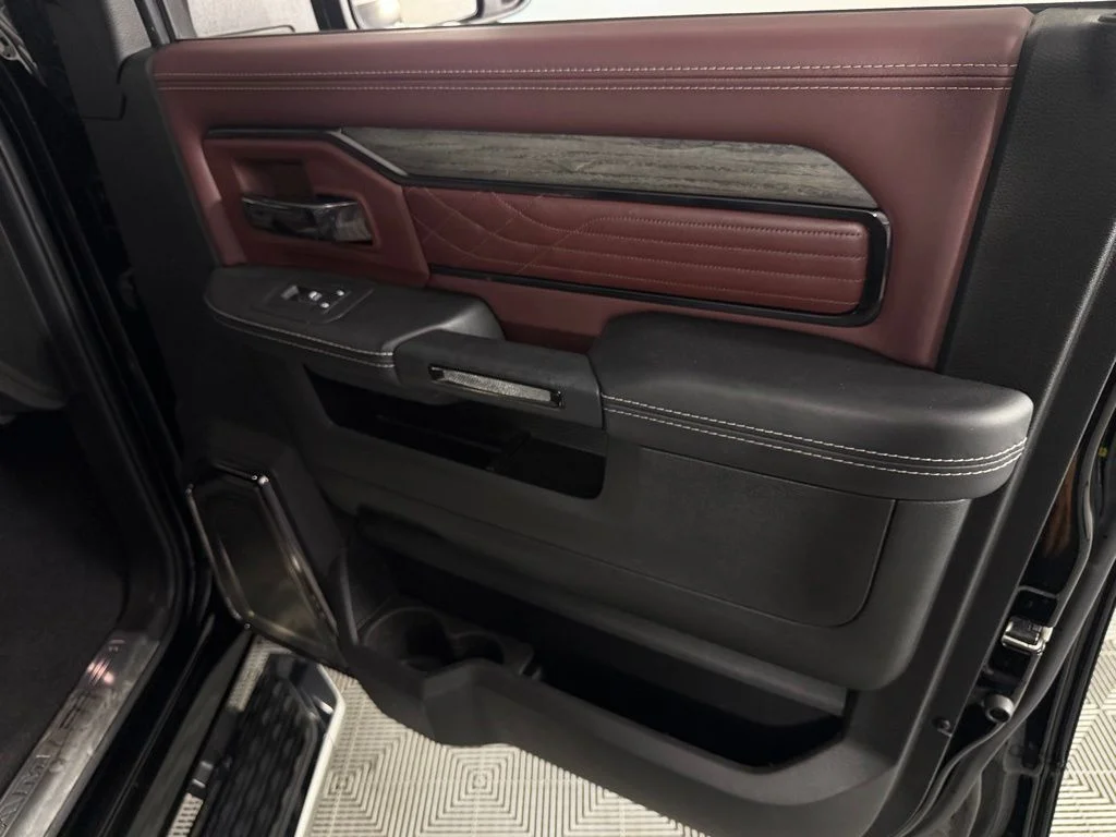Certified Used 2025 Black Ram Limited image 33