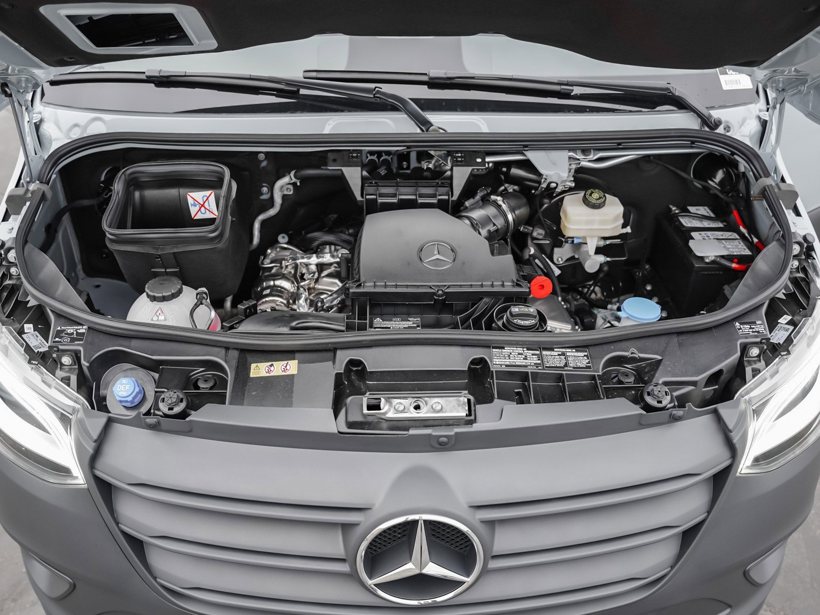 2025 Mercedes-Benz Sprinter Cargo Van Base - Photo 25