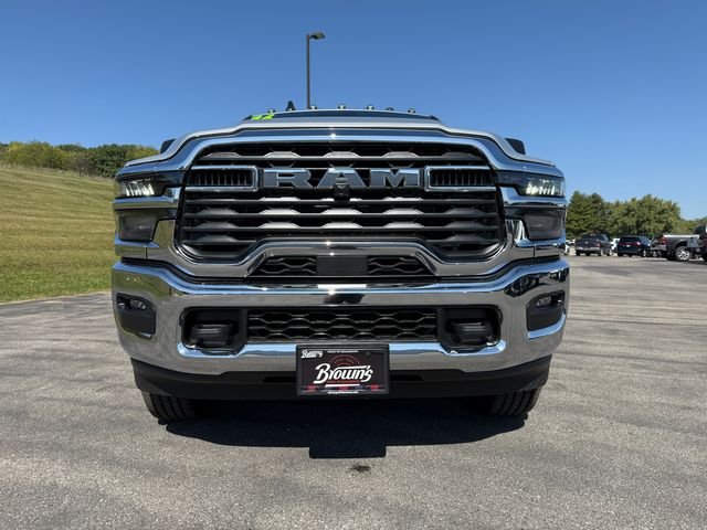 2026 Ram 3500 Tradesman photo 2