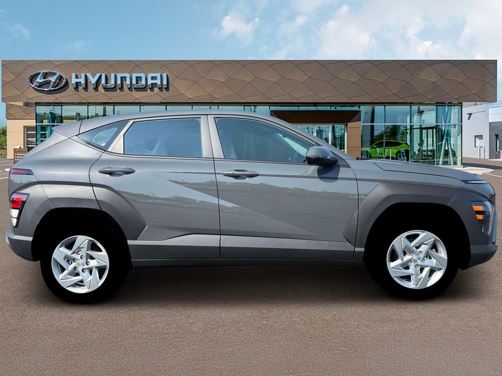 New 2026 Gray Hyundai SE image 9