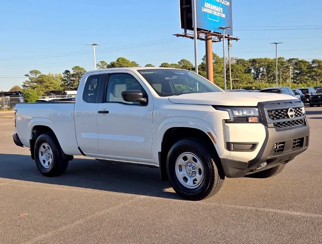 New 2026 Glacier White Nissan King Cab® S image 5