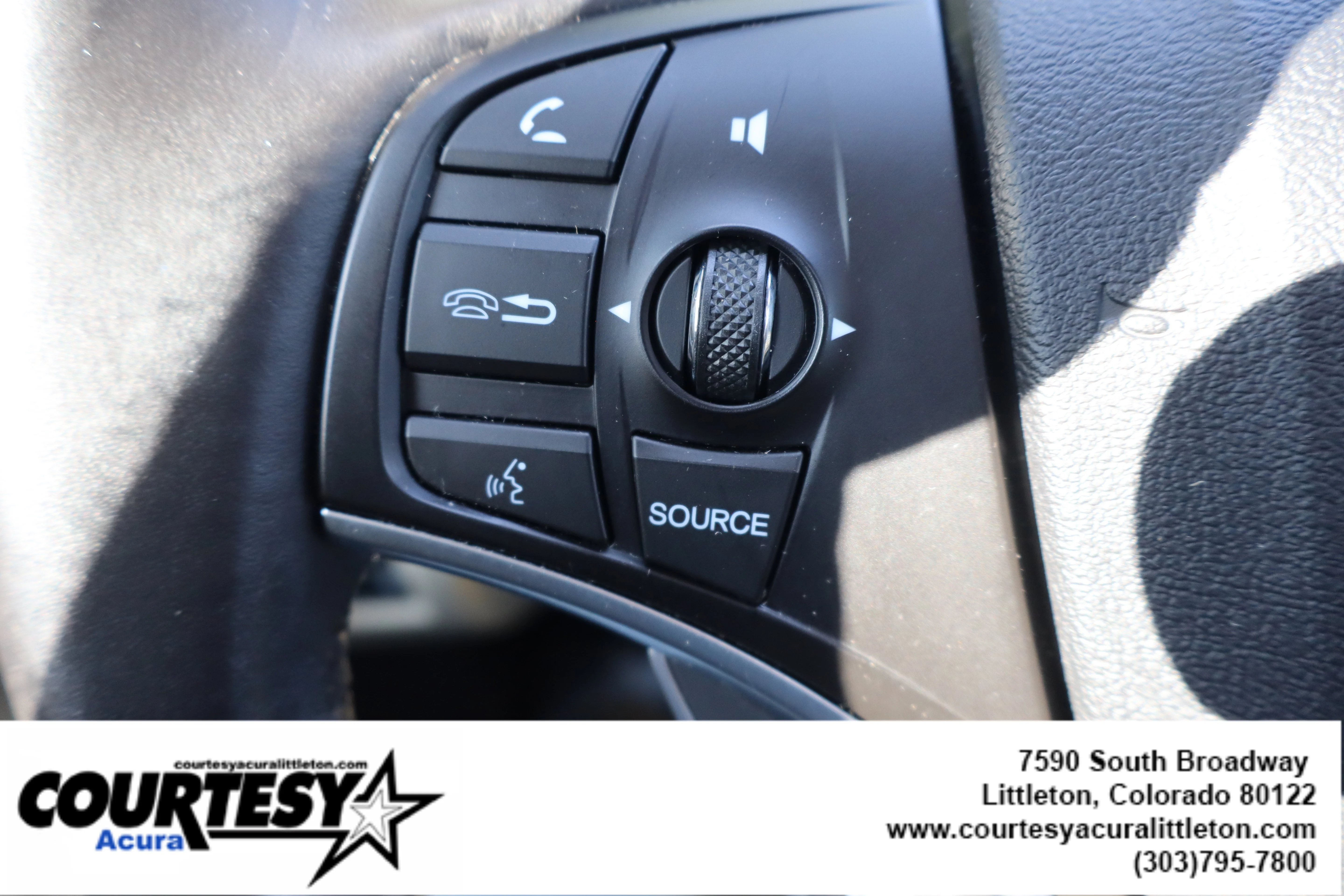 Used 2020 Platinum White Pearl Acura SH-AWD with Advance Package image 11